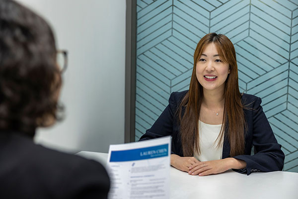 hr-inteview-asian